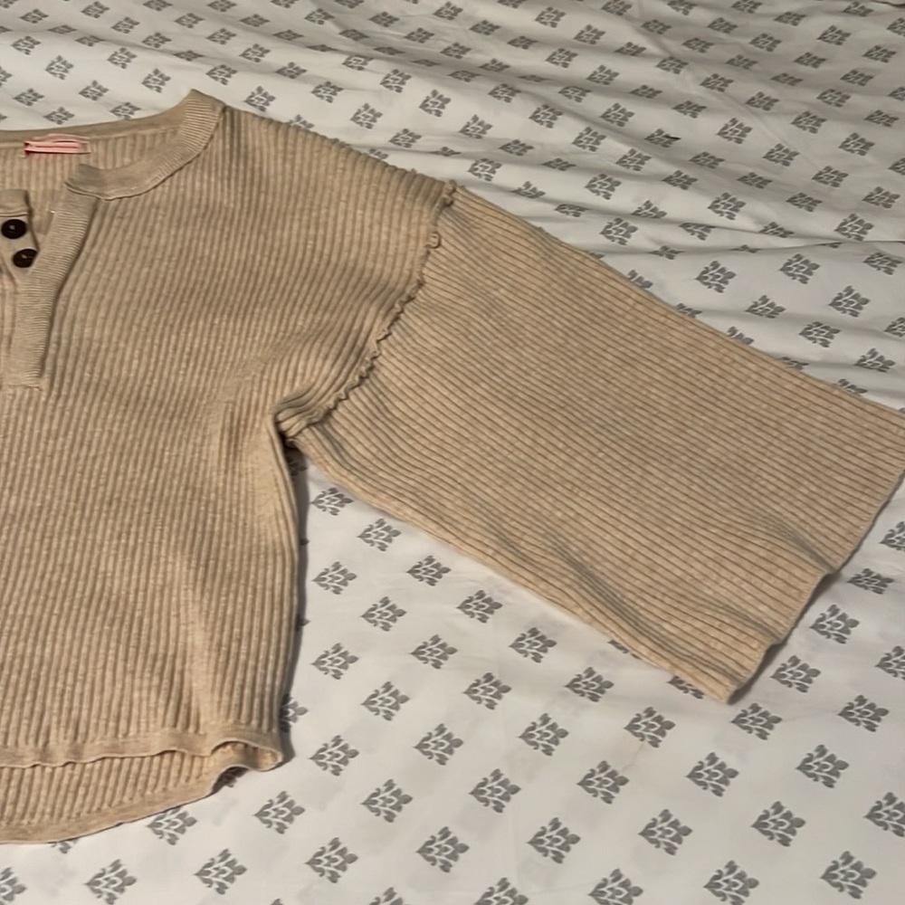 Tan Top - Picture 2 of 3